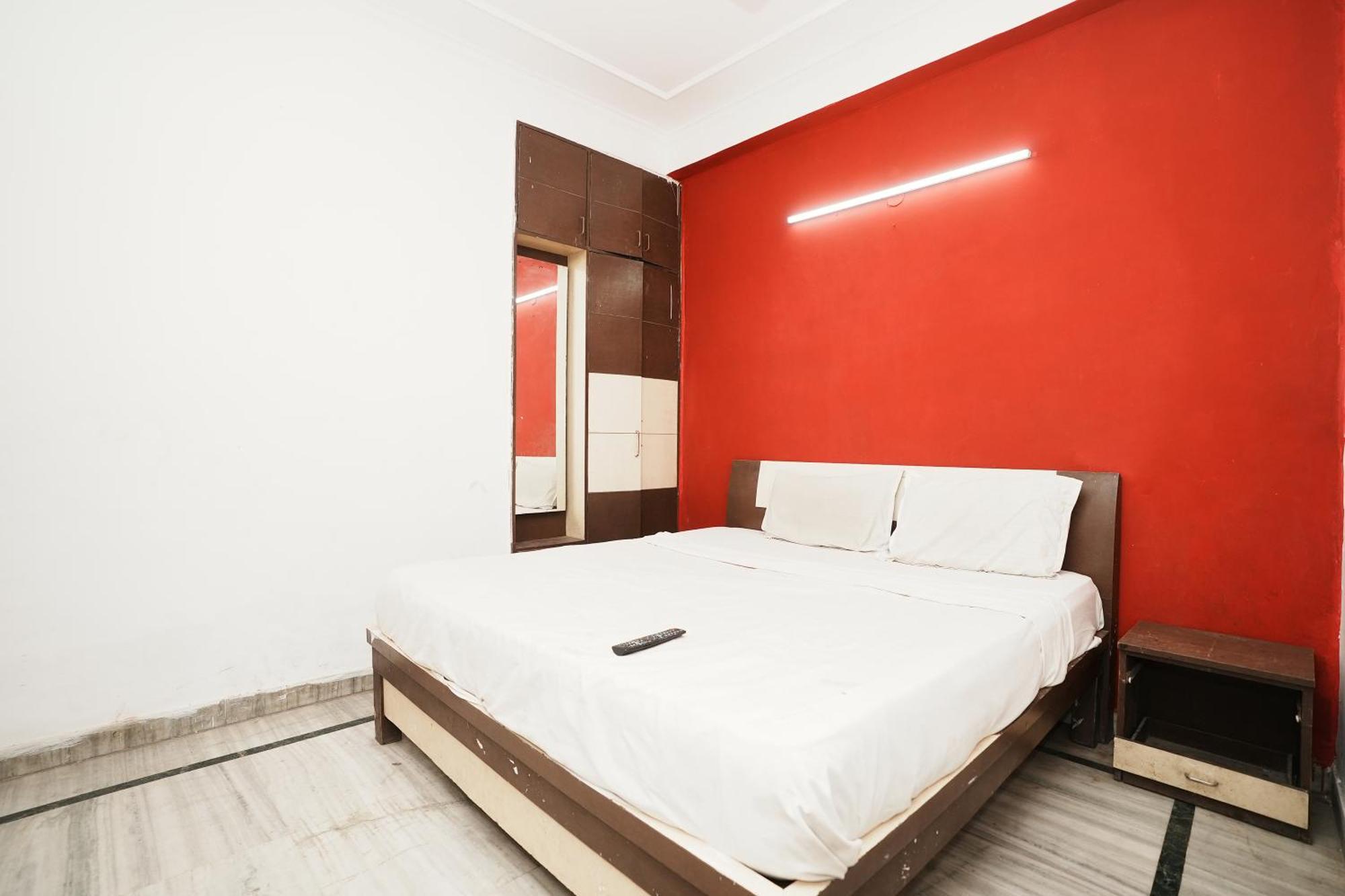 Hotel Sunrise Moon New Delhi Exterior photo