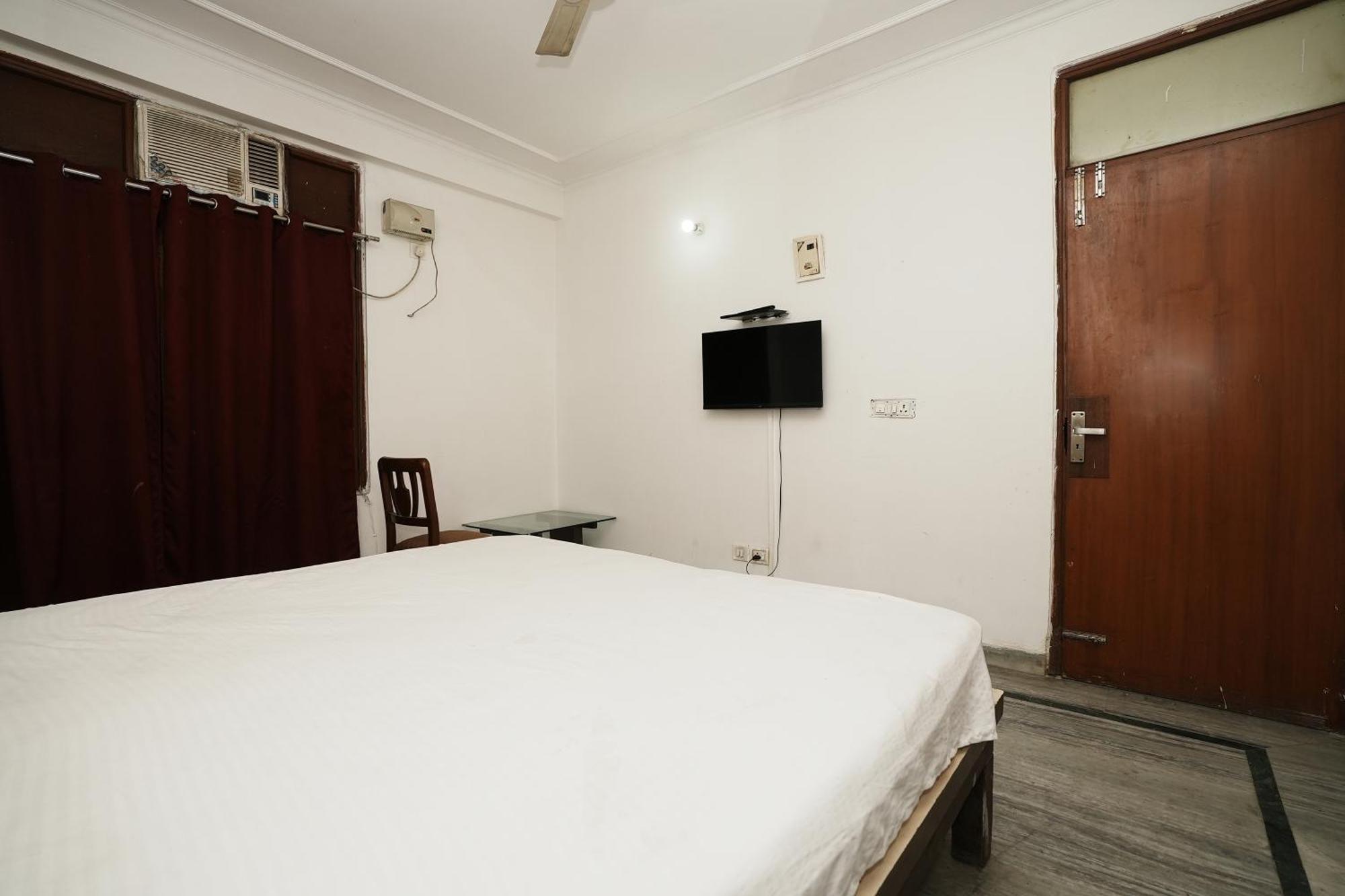 Hotel Sunrise Moon New Delhi Exterior photo