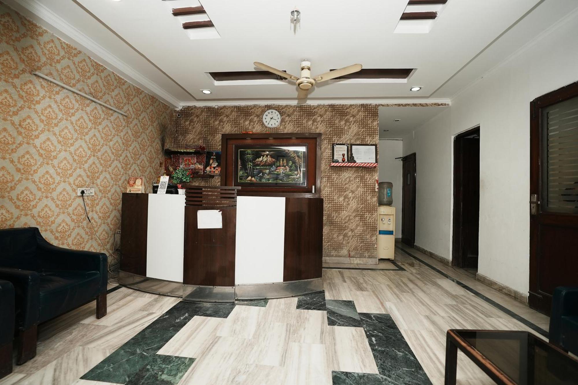 Hotel Sunrise Moon New Delhi Exterior photo